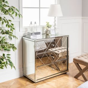 KNIGHTSBRIDGE Mirrored Low Chest with 3 Drawers and Plinth